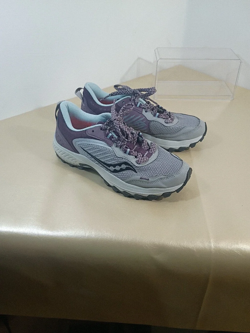 Saucony Women's SZ 7.5 Excursion TR15 Purple /Gray Running Shoes S10670-21 New